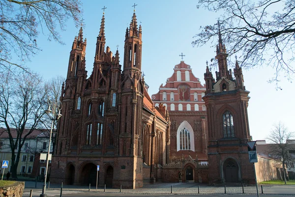 Церковь Св. Анны и церкви Св. Франциска и Бернардина — стоковое фото