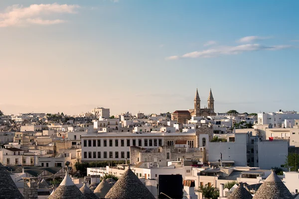 Trulli: typical habitation of apulia — Stock Photo, Image