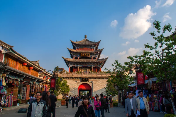 Kapı ve duvar Dali eski şehir, Yunnan, Çin