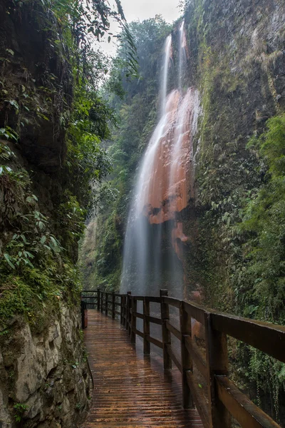 Gran cañón de Enshi y cascadas —  Fotos de Stock