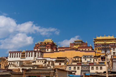 Songzanlin rahipleri Yunnan