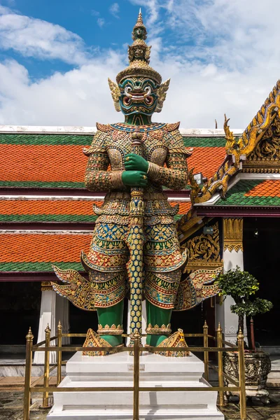 Yeşil Dev Guardian Wat Phra Kaew Tapınağı, bangkok, Tayland
