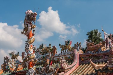 Wat Phananchoeng, Ayutthaya, t kırmızı kutup Çince dragon