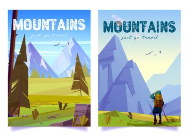 Kadın yürüyüşçü dağ vadisinde seyahat eder.