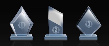 Yuvarlak defne çerçevelerinde rütbe numaralarıyla belirlenmiş cam ödüller. Soyut şeffaf kristal ödülünün gerçekçi temsili, rekabet zafer ödülü, başarı tanıma, zafer sembolü