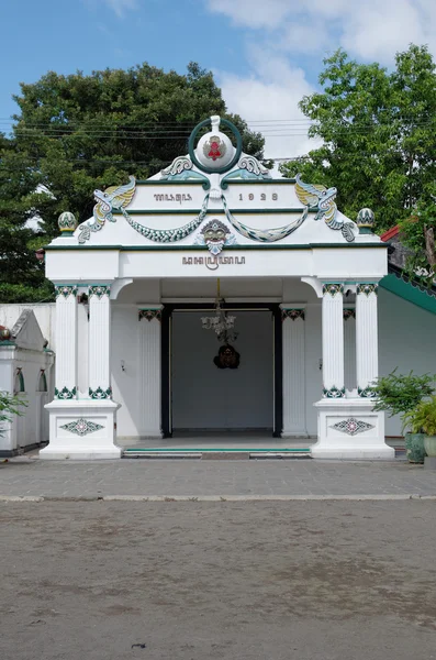 De Danapratapa poort, één poort binnen Yogyakarta Sultanaat Palace — Stockfoto