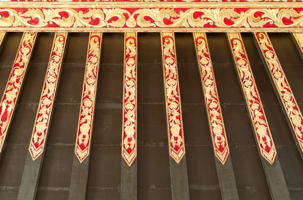 Ceiling with beautiful ornament in Yogyakarta Sultanate Palace — Stock Photo, Image