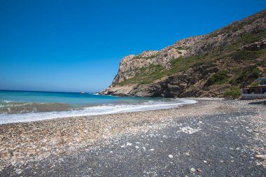 Eleonas bölgesindeki vahşi sahil.