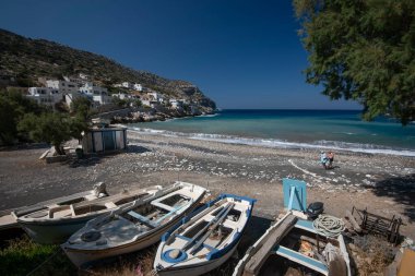 Eleonas bölgesindeki vahşi sahil.