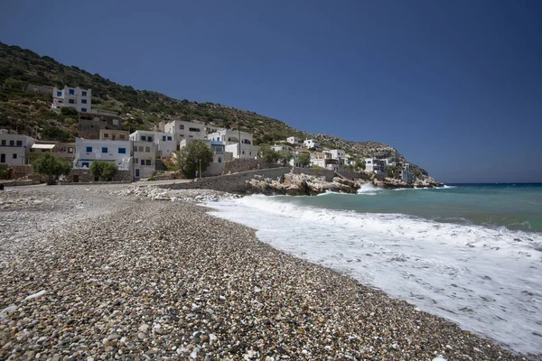 Eleonas bölgesindeki vahşi sahil.