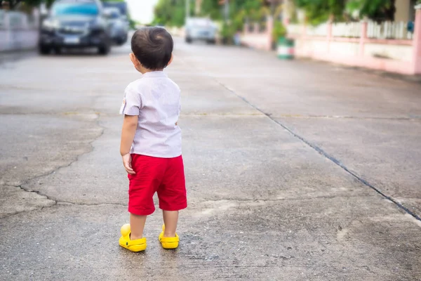 Little Boy Year Old Standing Road Cute Child Concept — Stock Photo, Image