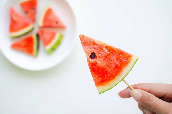 Hand Holding Watermelon Slices Watermelon Plate Blured White Background Tropical — Stock Photo, Image