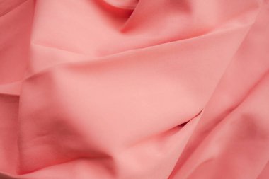 Koyu pembe kumaş dokusu soyut arkaplan. Yeni modern tasarım lüks ışık ve yumuşak dalga pürüzsüz ipek duvar kağıdı. Boş alanı olan düz bir yer. Kart posteri veya sunum ürünleri kavramı için.