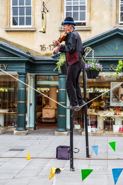 Bath 'da sokak sanatçısı