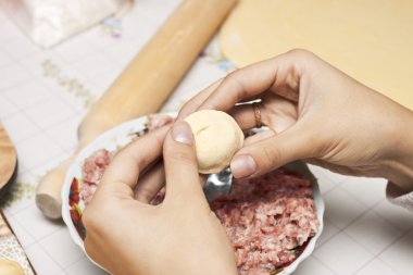 Hamur tatlısı yapma süreci