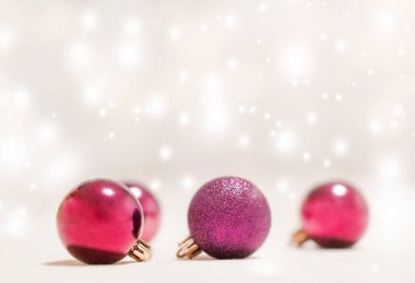 Arka planda noel süsü