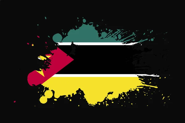 Mozambique Flag Grunge Effect Design Used Shirt Graphics Print Poster — Stock Vector