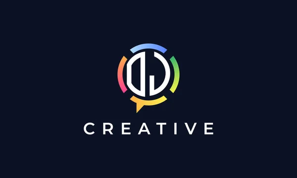 Lettres Initiales Creative Chat Logo Logo Intègre Une Forme Abstraite — Image vectorielle