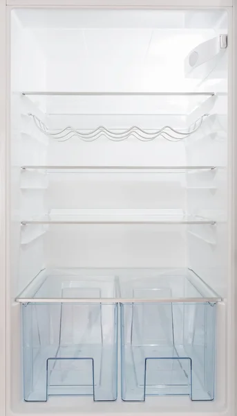 깨끗 하 고 빈 냉장고 — 스톡 사진