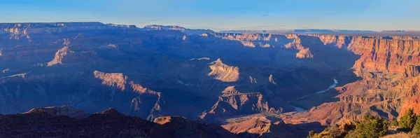 Fenséges kilátás a Grand Canyon, alkonyatkor — Stock Fotó