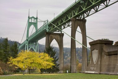 St. John's Bridge in Portland Oregon, USA. clipart