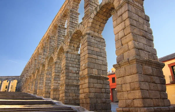 Majestic Image of the Ancient Aqueduct in Segovia Spain — Stock Photo, Image