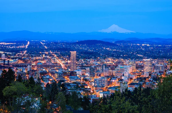 Bella vista notturna di Portland, Oregon — Foto Stock