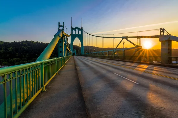 米国オレゴン州ポートランドでセント ジョンズ橋 — ストック写真