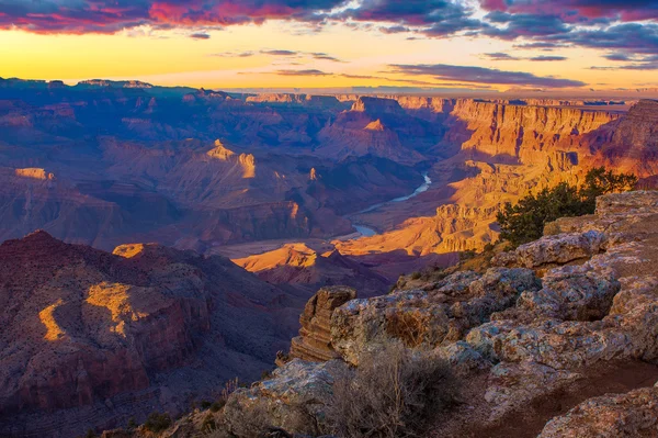 Majestic Vista of the Grand Canyon at Dusk — Stock Photo, Image