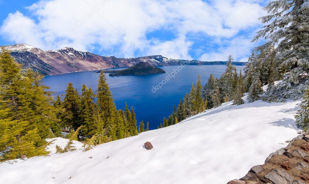 Beautiful Panorama of Crater Lake