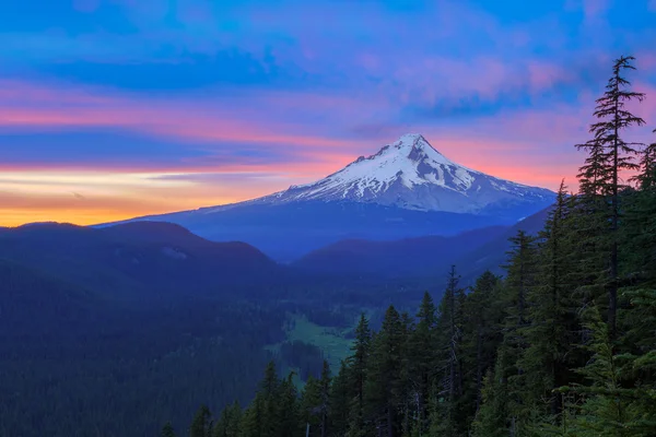 米国オレゴン州のフッド山の美しい眺め — ストック写真