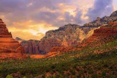 Sedona Arizona gündoğumu