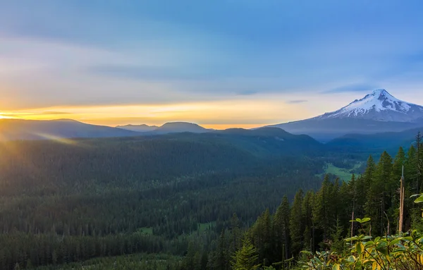 Bela Vista do Monte Hood em Oregon, EUA — Fotografia de Stock