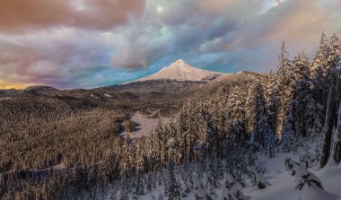 Güzel kış Vista Mount Hood Oregon, ABD.