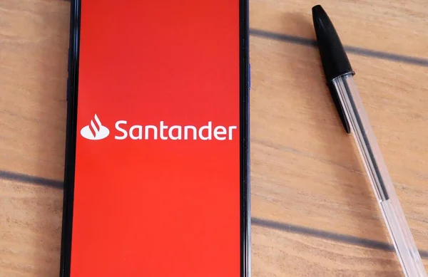 Bahía Brasil Diciembre 2020 Logo Santander Bank Pantalla Smartphone Con — Foto de Stock