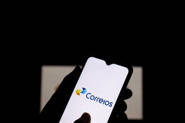 13 Ağustos 2021, Brezilya: Akıllı telefon ekranında 