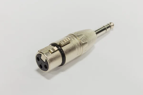 Adaptador XLR al enchufe del teléfono. Objetos sobre fondo blanco — Foto de Stock