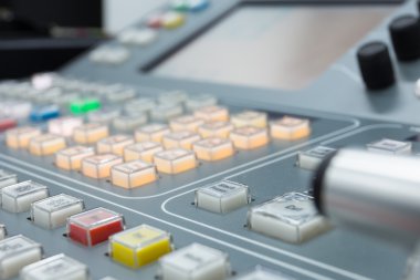 şalter vizyon televizyon Galeri panelinde karıştırma.