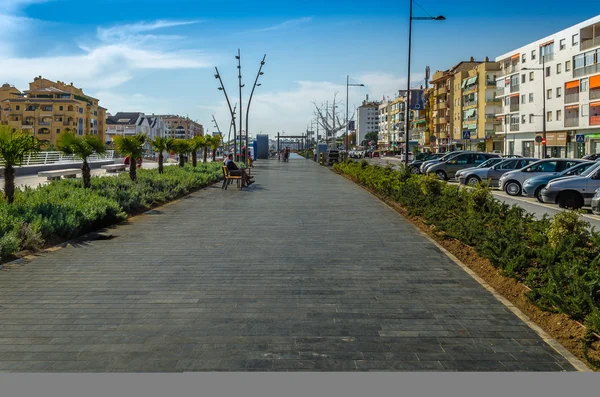 Boulevard San Pedro, with a playground in the back — Stock Photo, Image