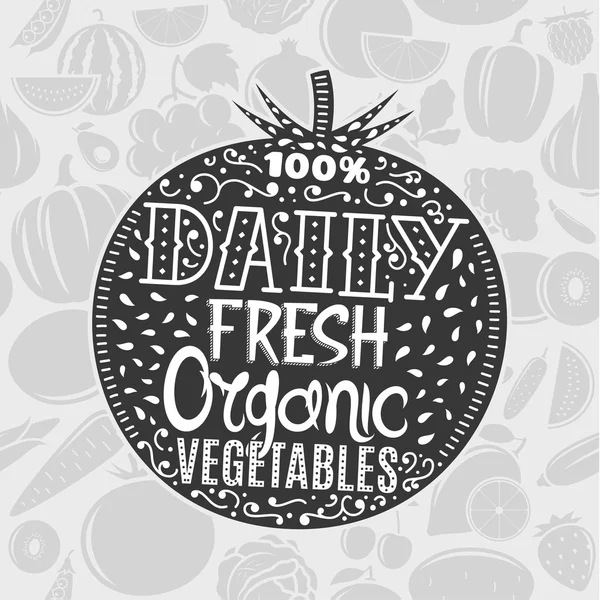 Logotipo de verduras orgânico vetorial em um tomate — Vetor de Stock