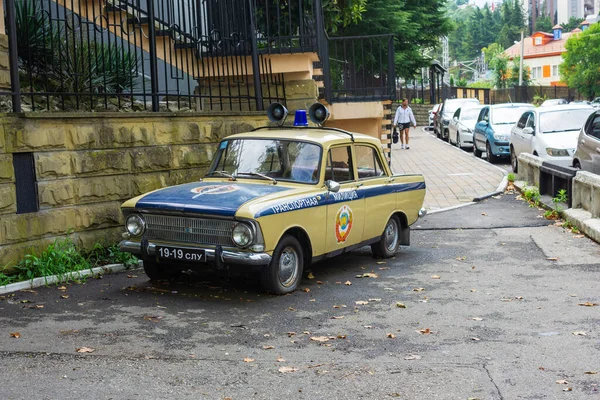 Old Police Car Moskvich 412 Road Summer — Stock Photo, Image