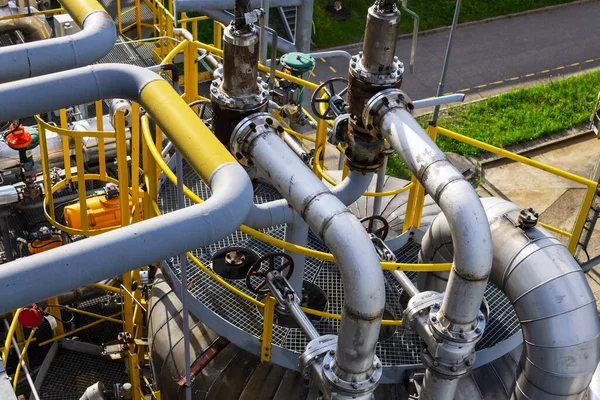 Sıvılaştırılmış gaz üretim tesisinin görüntüsü. Teknolojik ekipman