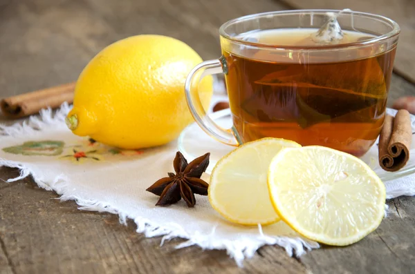 Limonlu çay