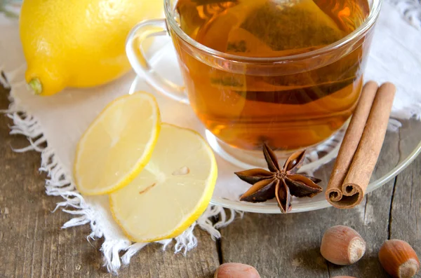 Tea with lemon — Stock Photo, Image