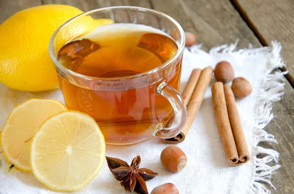 Limonlu çay
