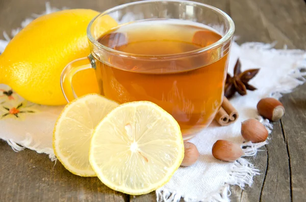 Limonlu çay