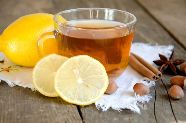 Limonlu çay