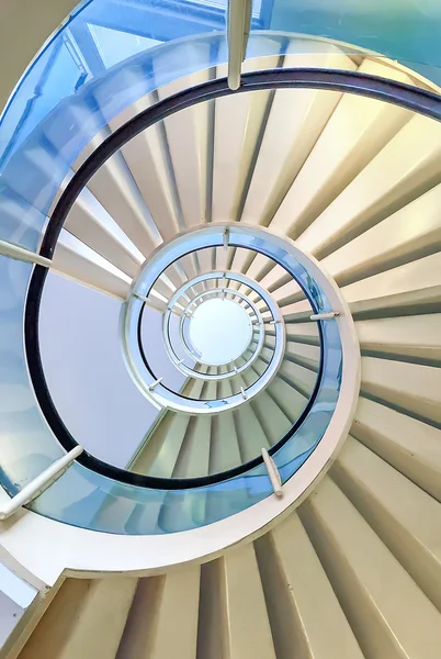 Escalera de caracol moderna — Foto de Stock