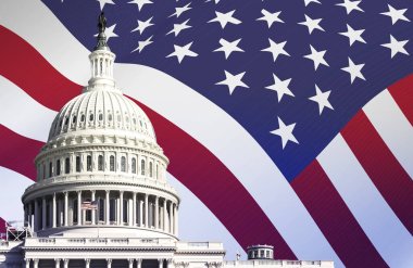 Washington 'daki Amerikan Kongre Binası' nın arka planında Amerikan bayrağı sallanıyor. Vatanseverlik ve demokrasi. Amerikan başkanlık seçimi.