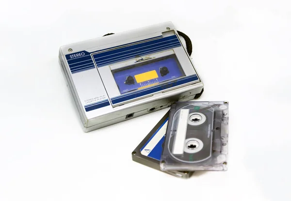 Vecchio Lettore Cassette Audio Stereo Portatile Isolato Uno Sfondo Bianco — Foto Stock